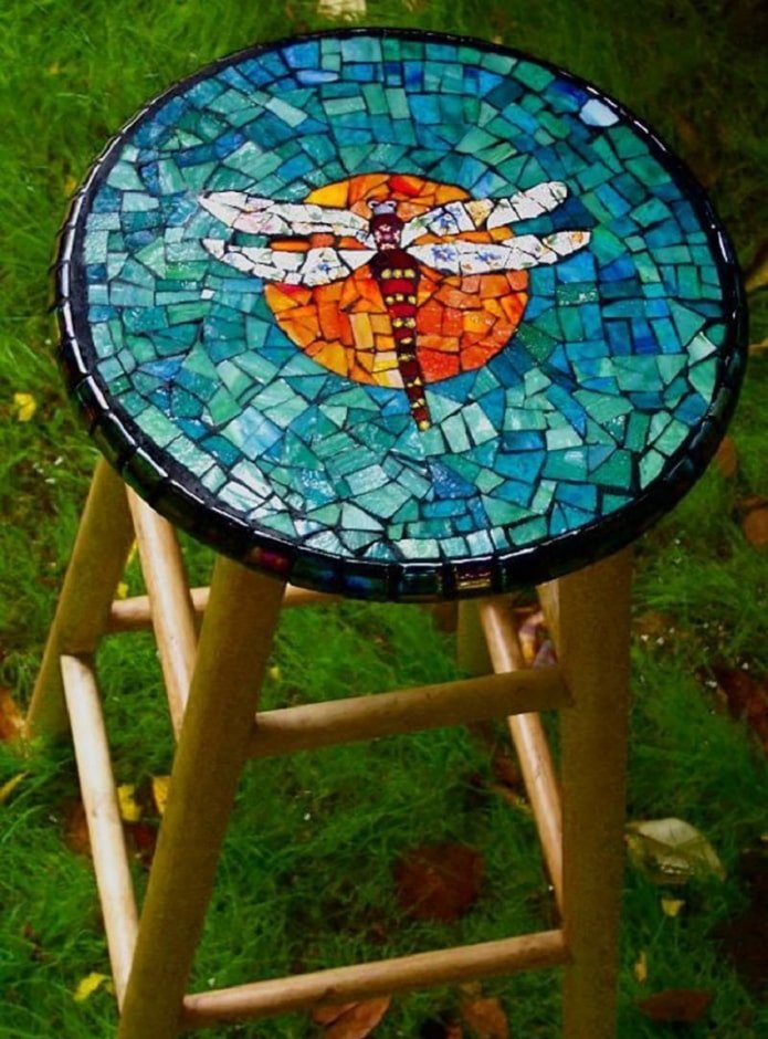 seduta per sgabello a mosaico
