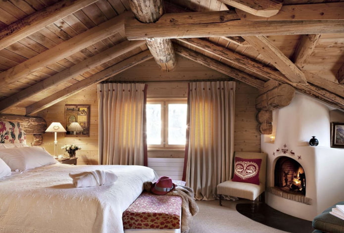 interno di una casa in tronchi in stile chalet