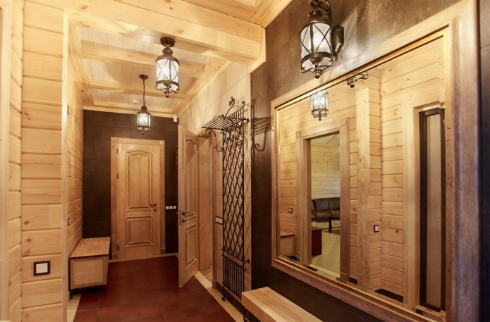 design del corridoio all'interno di una casa in tronchi