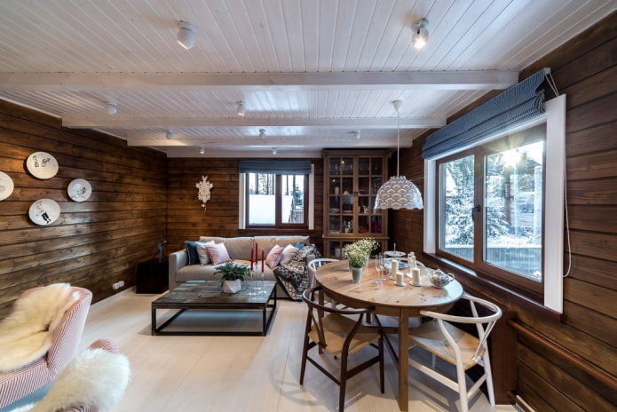 casa in tronchi in stile scandinavo 