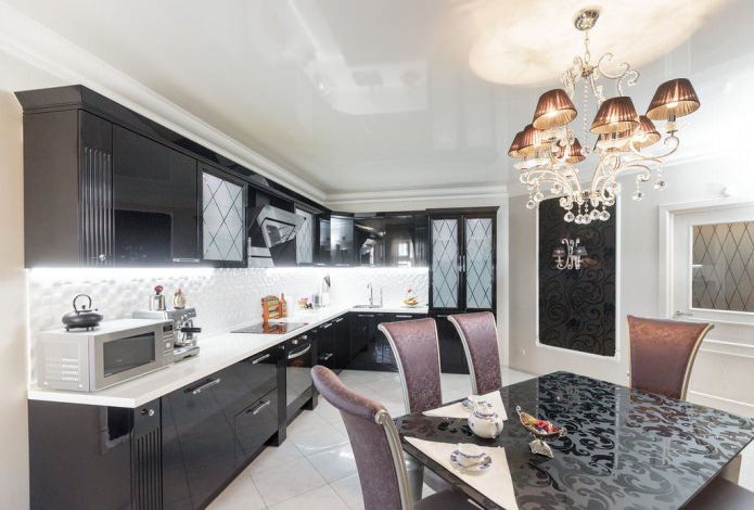 Soffitto teso in PVC