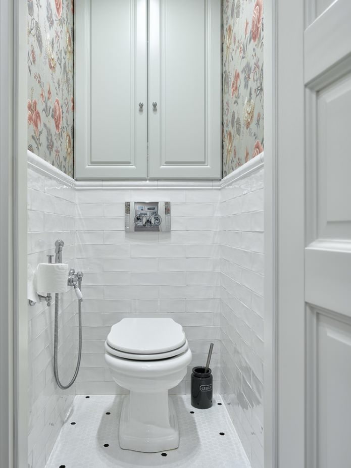Interno del bagno in stile provenzale