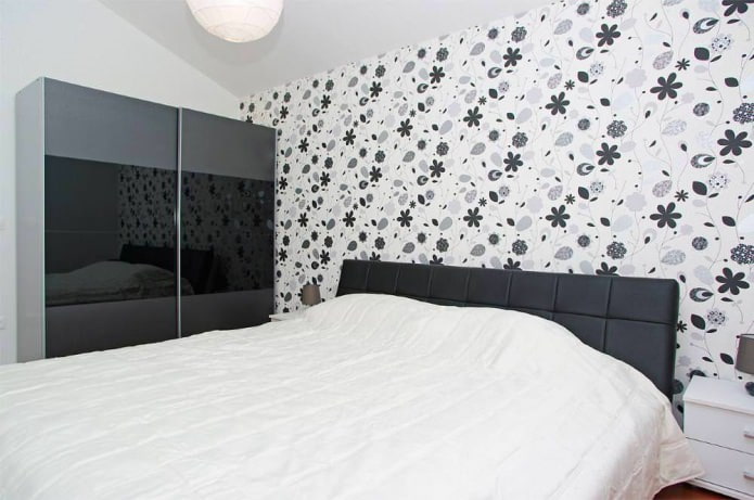 Interno della camera da letto in bianco e nero