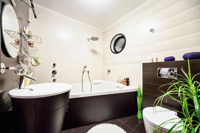 interno del bagno in stile moderno 