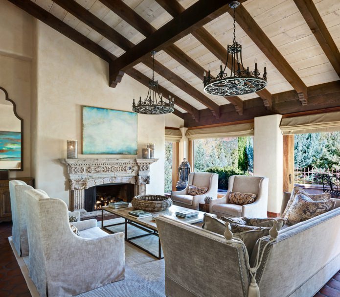 interno di una casa di campagna in stile italiano