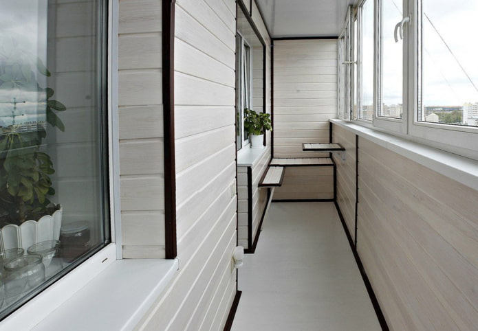Balcone universale