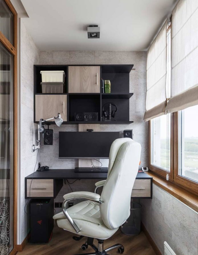 Un comodo studio per un gamer