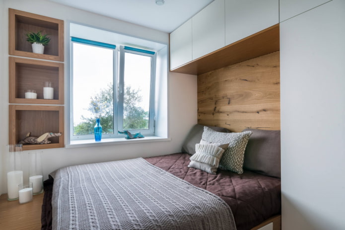 Letto in una stanza piccola