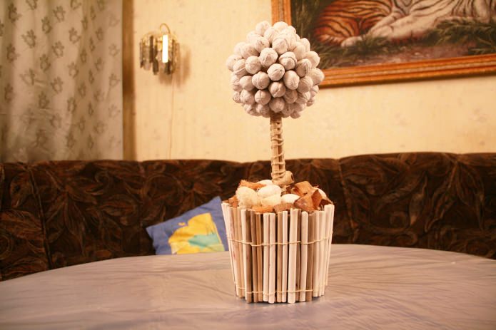Arte topiaria di noci