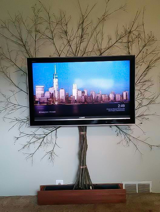 decorare i cavi della TV