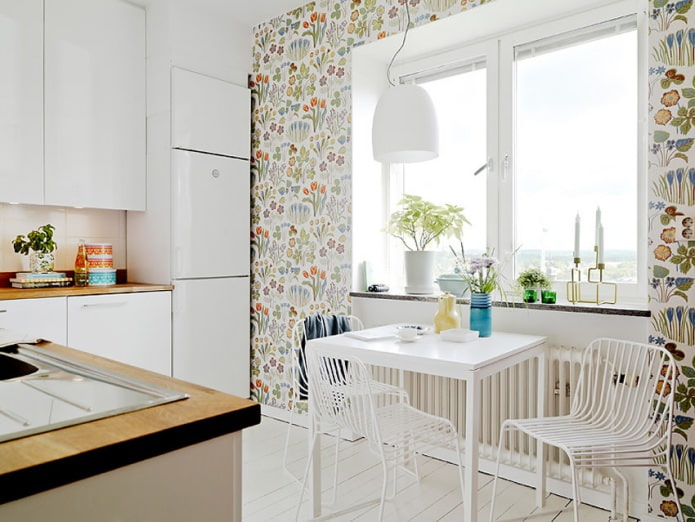 tavolo da cucina in MDF per l'arredamento della cucina