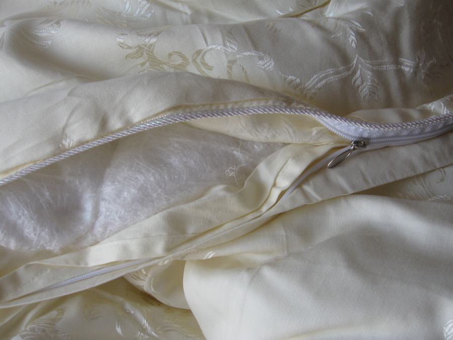 coperta imbottita di seta