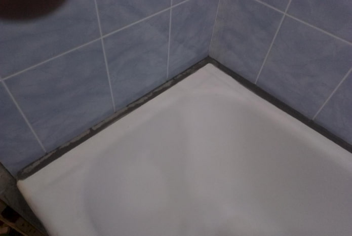 sigillare la fessura in bagno con cemento