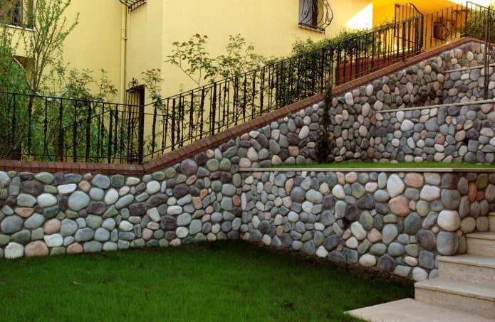 muro di pietra