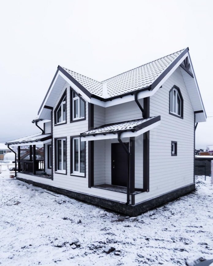 casa a telaio in inverno