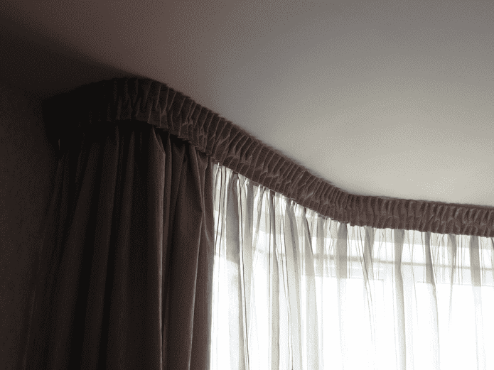 Cornice per finestra a bovindo