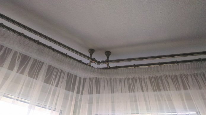 cornice per bovindo triangolare