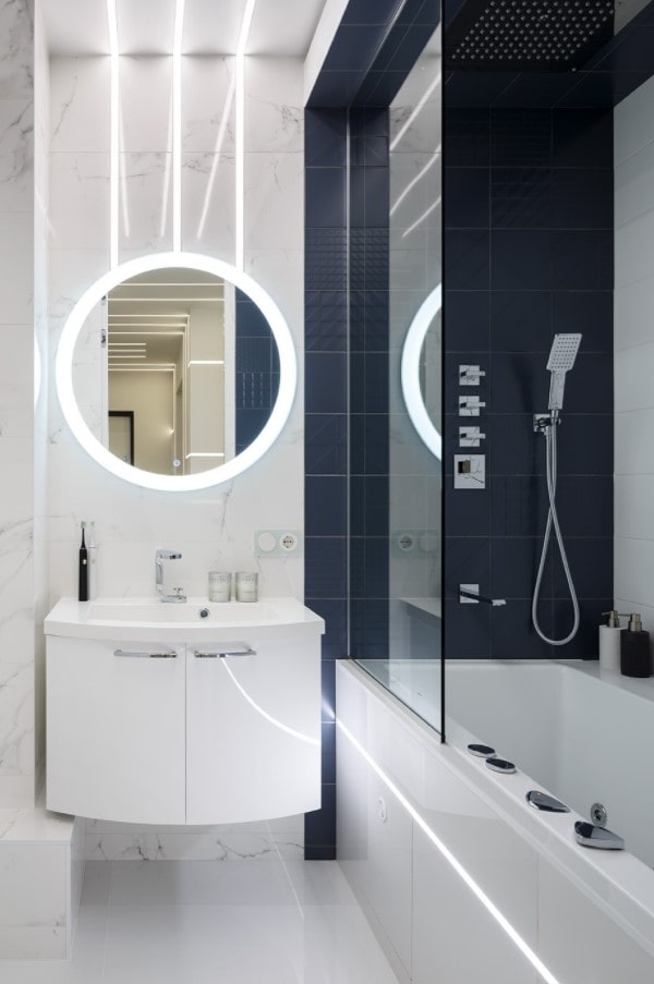 rifiniture bagno con piastrelle e gres porcellanato