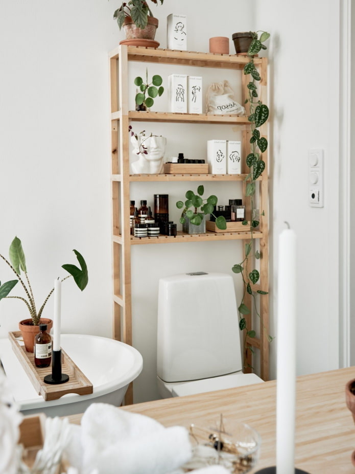 Scaffalatura in legno
