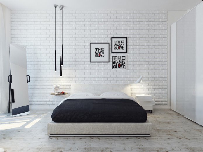 muro di mattoni bianchi nella camera da letto