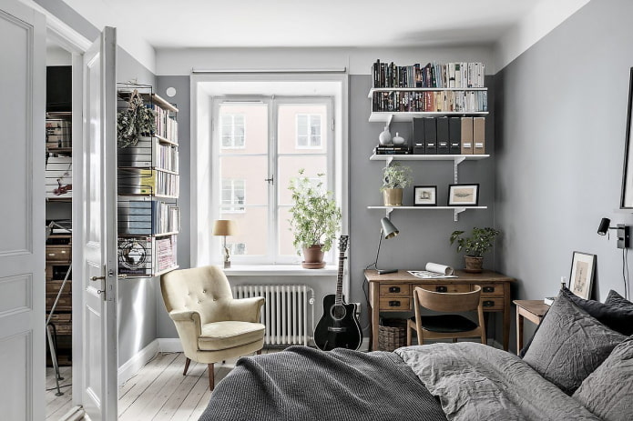 librerie nell'interno della camera da letto