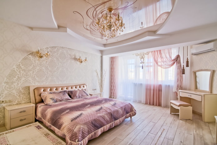 soffitto bianco e beige