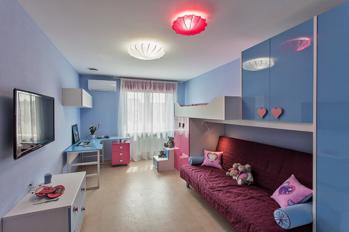 design di camere da letto per due ragazze di età diverse 
