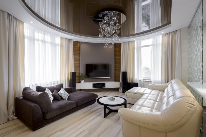 struttura del soffitto a due livelli nell'ingresso