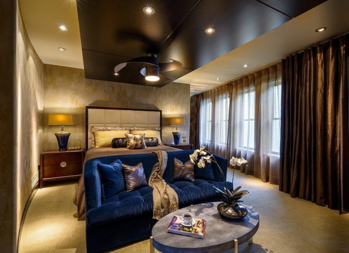 struttura del soffitto beige e marrone in interno