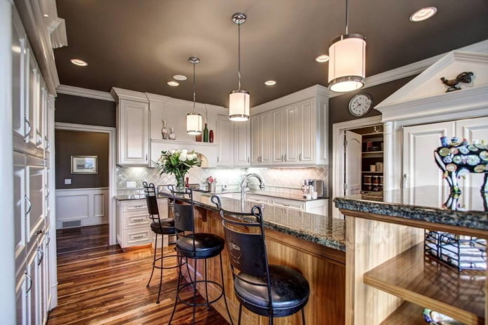 soffitto teso marrone opaco in cucina