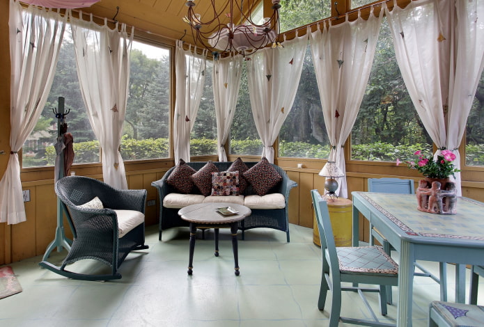 tende corte nel gazebo