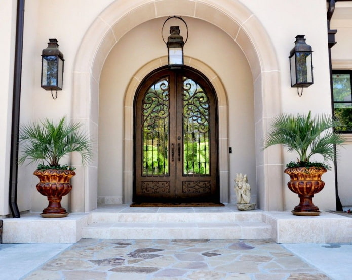 Porte d'ingresso a due ante