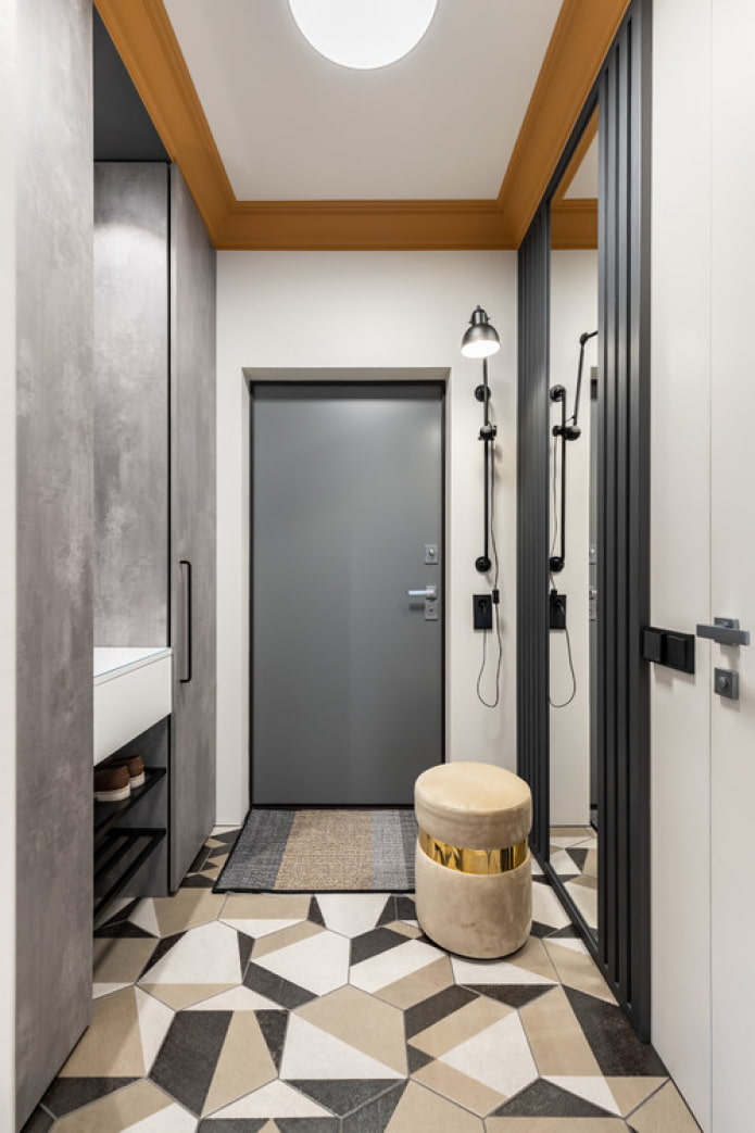 tappeto vicino alla porta