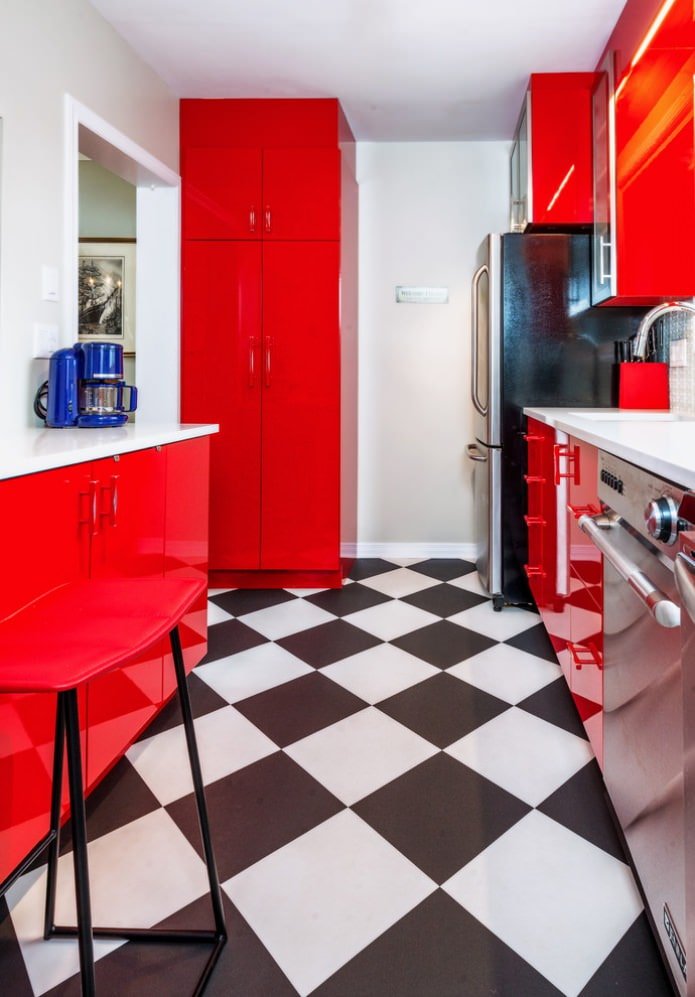 facciate rosse in cucina