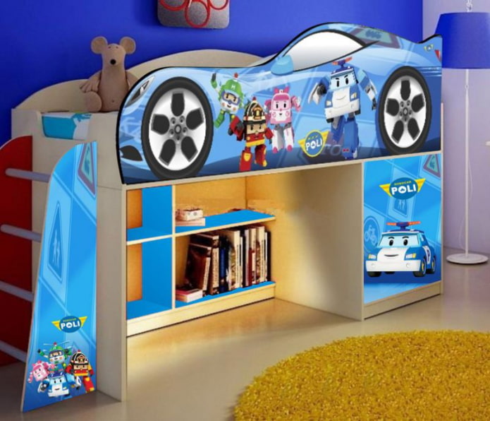 letto a forma di macchina