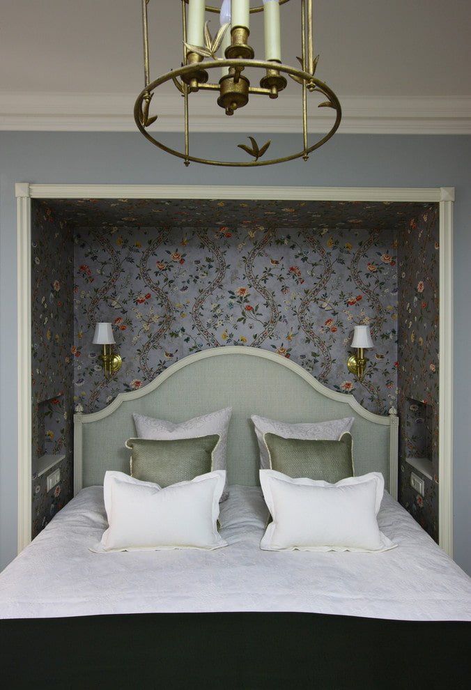 nicchia in cartongesso con un letto all'interno