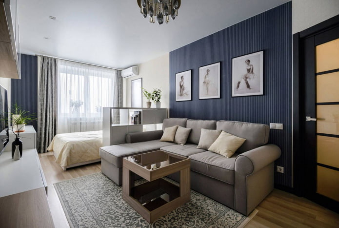 divano con letto in un monolocale