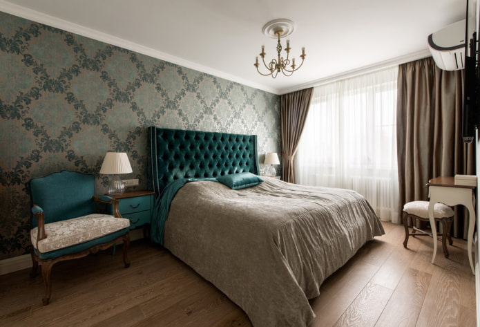 letto con testiera morbida in stile classico