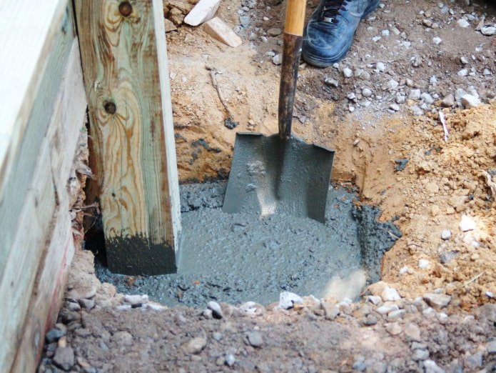cementazione di un supporto in legno