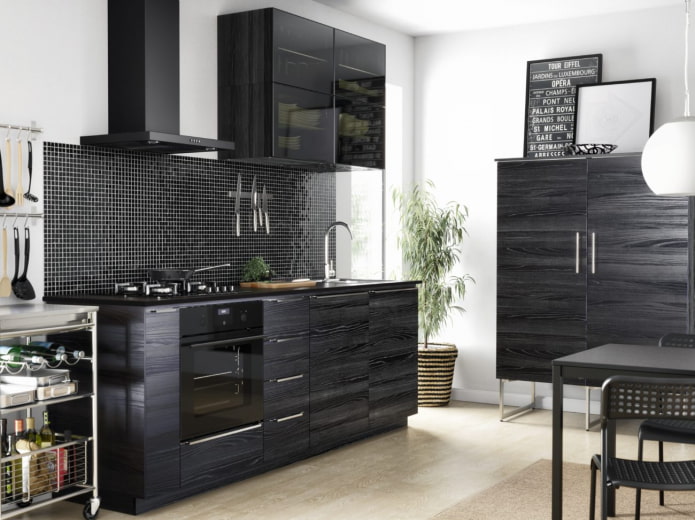 cucina in impiallacciatura naturale