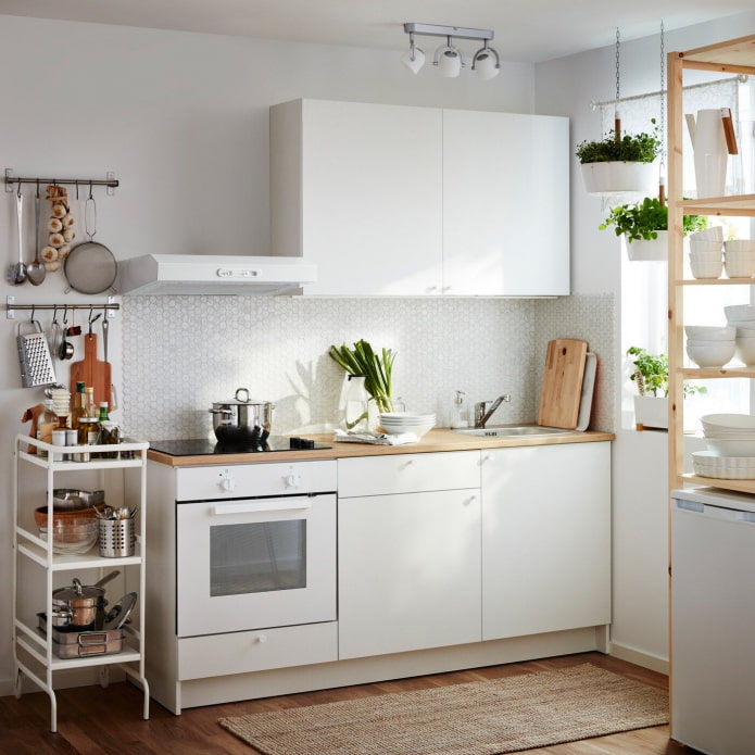 cucina bianca piccola