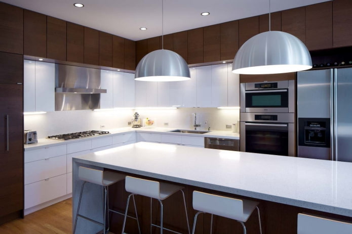 illuminazione all'interno della cucina in stile moderno