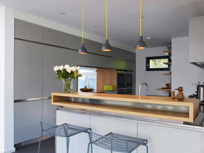 illuminazione all'interno della cucina in stile moderno