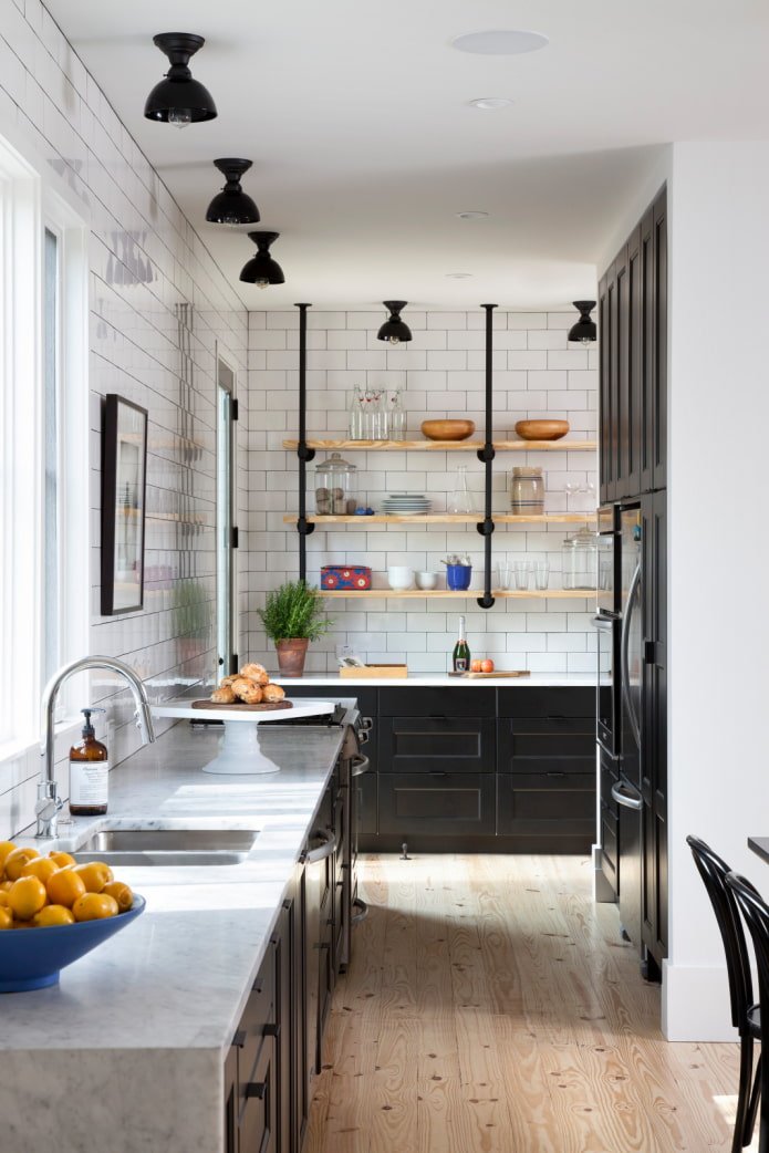 cucina stretta a un solo livello
