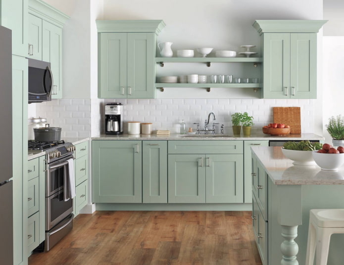 set da cucina color menta in stile classico