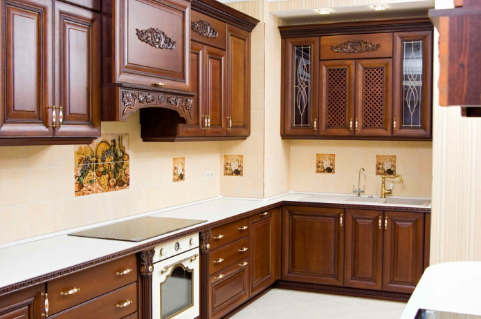 cucina in legno naturale