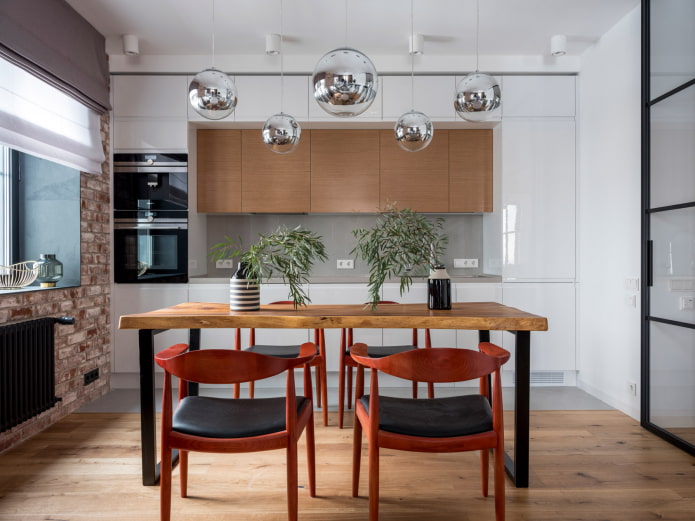 cucina bianca con legno