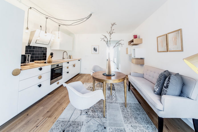divano in cucina in stile scandinavo