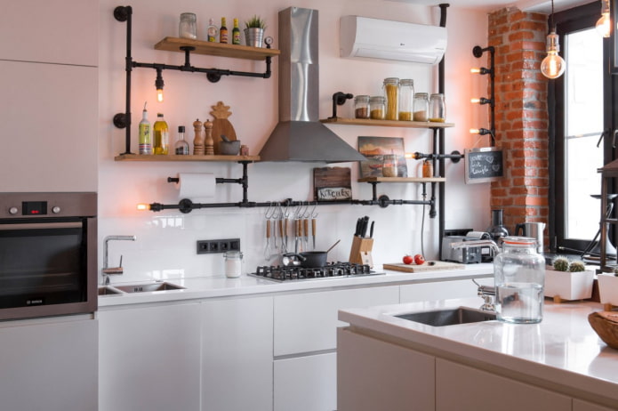cucina bianca in stile loft