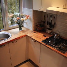 Come organizzare una cucina con un lavello vicino alla finestra?-3